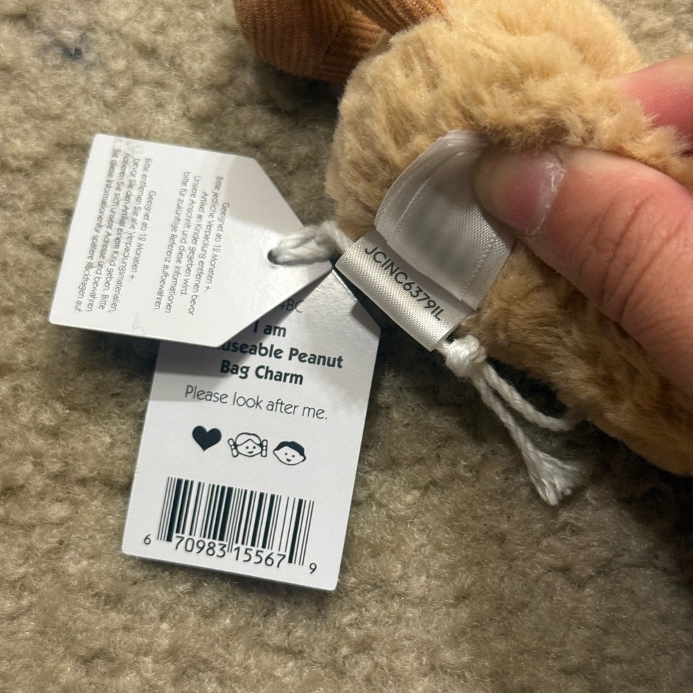 Jellycat Amuseables Peanut Keychain (WITH RECEIPT) 100% Authentic - Picture 5 of 8